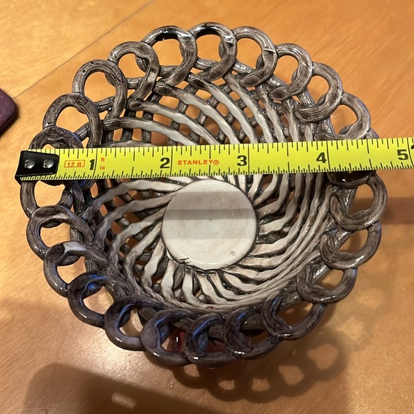 Vintage Capodimonte Basket - Picture 7 of 8